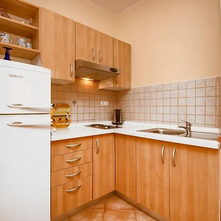 Apartments Martinovic *