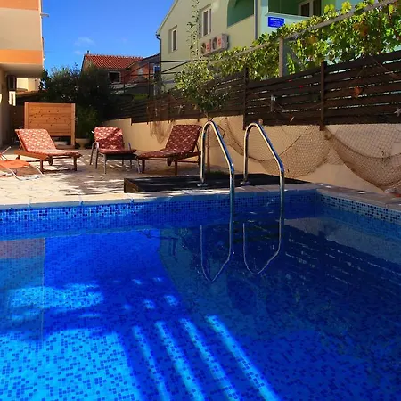 Apartment Apartments Martinovic