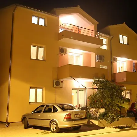 Apartment Apartments Martinovic Vodice