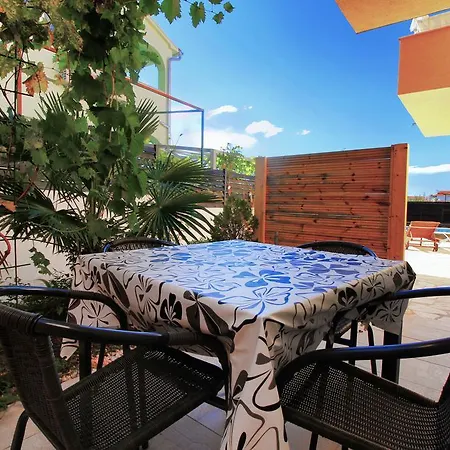 Apartment Apartments Martinovic *
